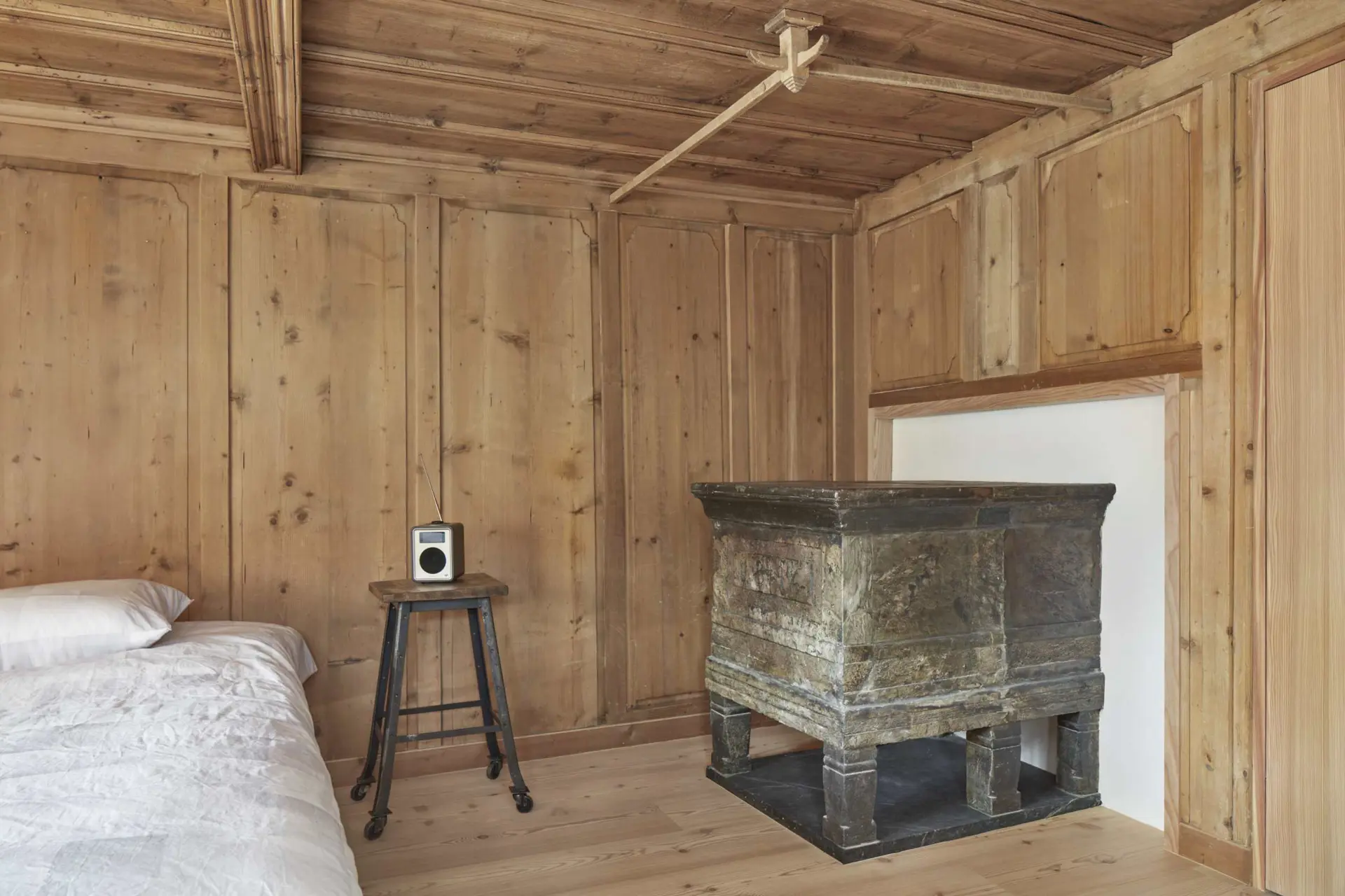 28_Sanierung und Umbau Wohnhaus Canossa mit Stall_Via principala Laax